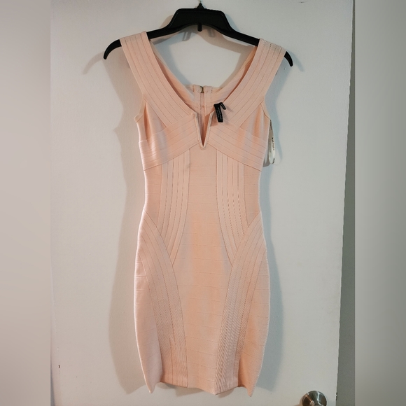 Kandice Off-The-Shoulder Bandage Dress blush Pink - Picture 2 of 5